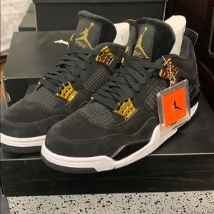 Air Jordan 4 Retro Men’s Sneaker